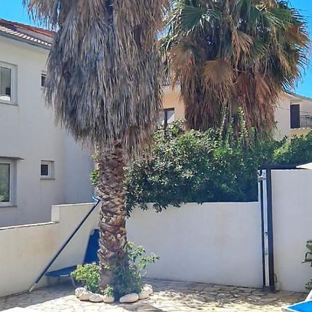Apartments Priko Stari Grad  Luaran gambar