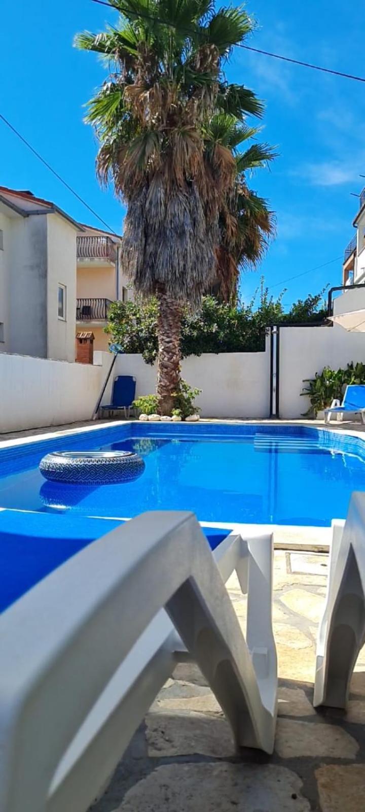 Apartments Priko Stari Grad  Luaran gambar