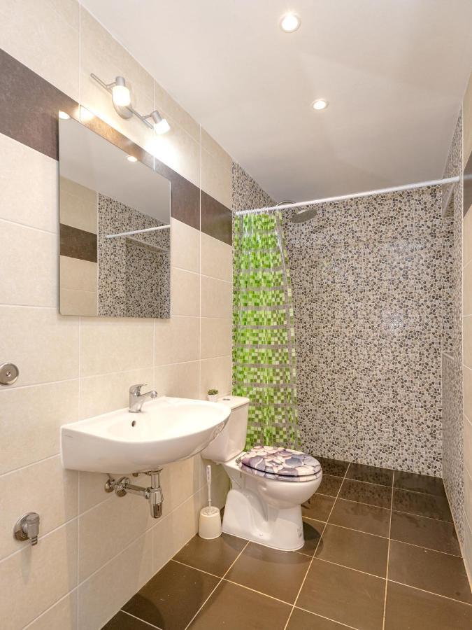 Apartments Priko Stari Grad  Bilik gambar